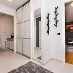 Only Apartamento *