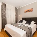 Only * Šibenik